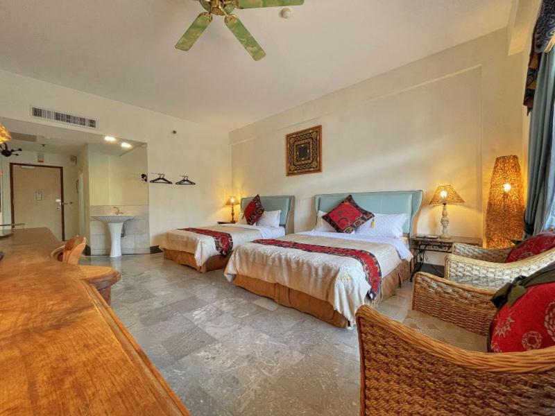 Swan Lake Villa Resort Nanwan Exterior photo