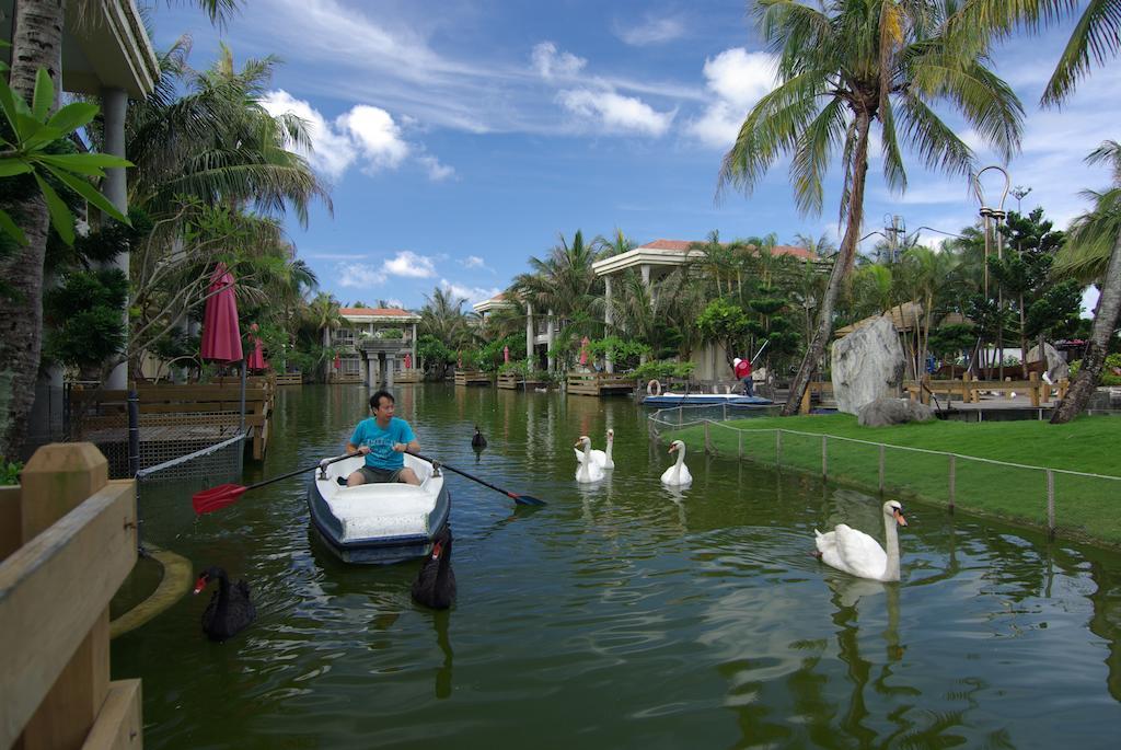 Swan Lake Villa Resort Nanwan Exterior photo