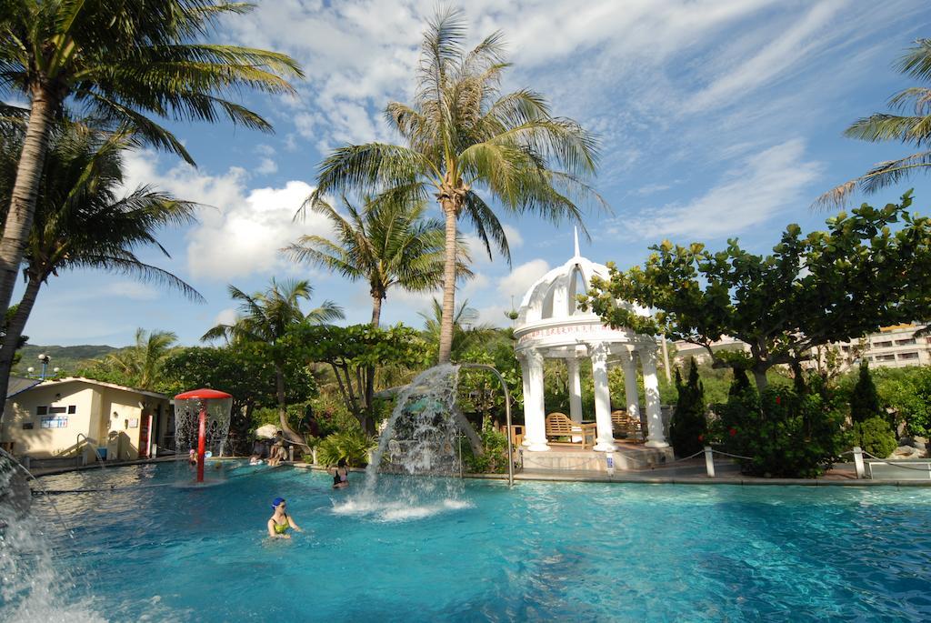 Swan Lake Villa Resort Nanwan Exterior photo