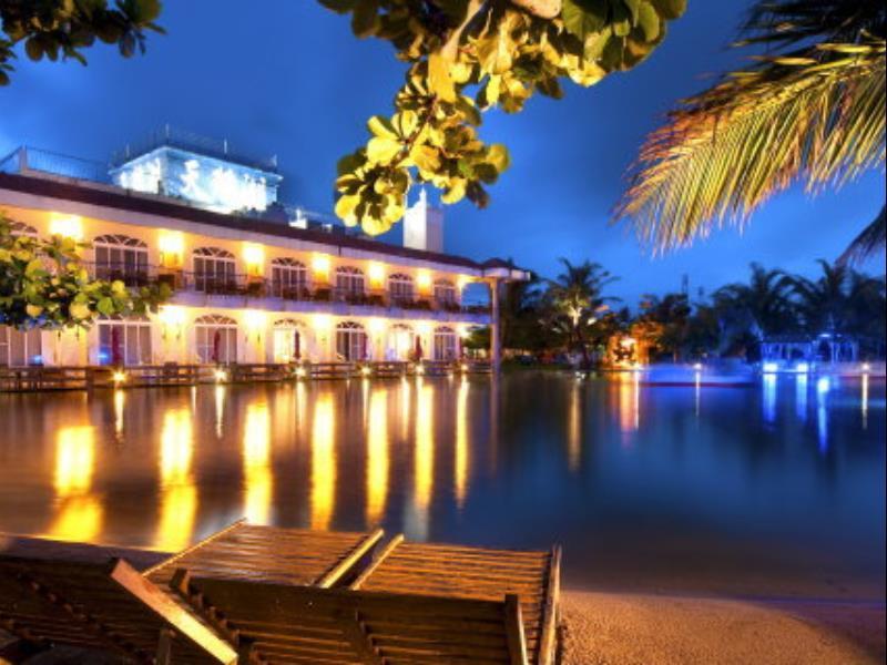 Swan Lake Villa Resort Nanwan Exterior photo